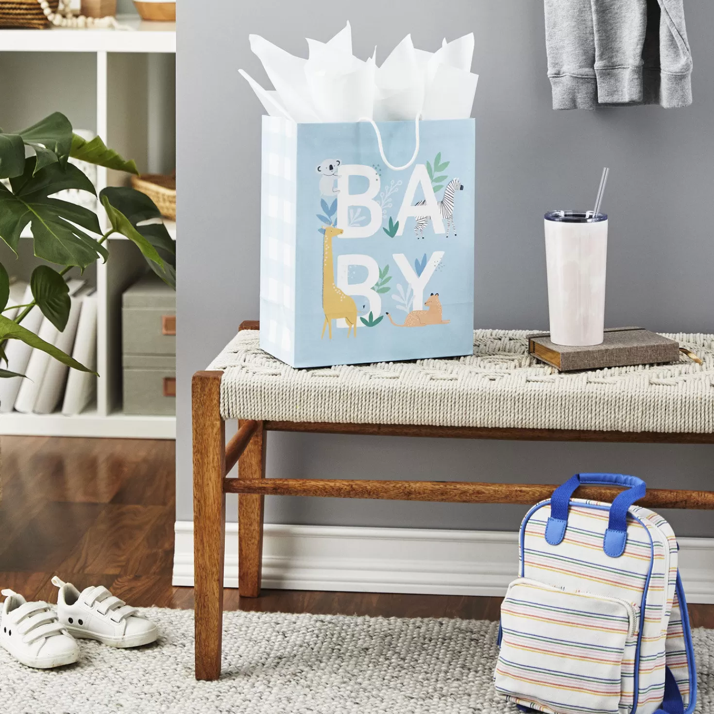 Baby>Hallmark 13" Animals On Blue New Baby Large Gift Bag