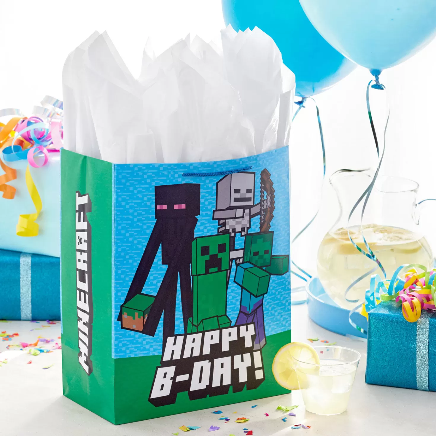 Birthday>Hallmark 13" Minecraft Large Birthday Gift Bag