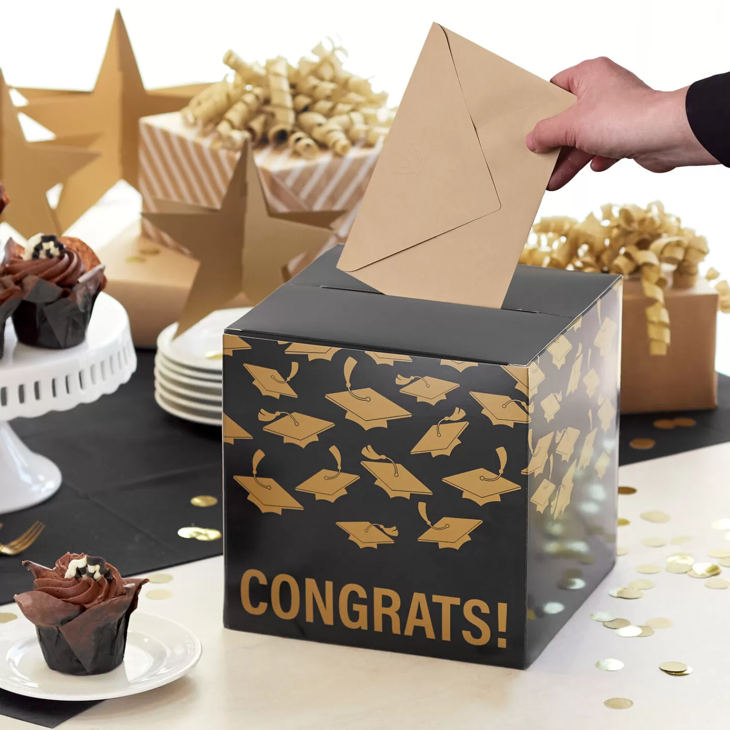Clearance 8.5" Mortarboards On Black Graduation Card Box Graduation