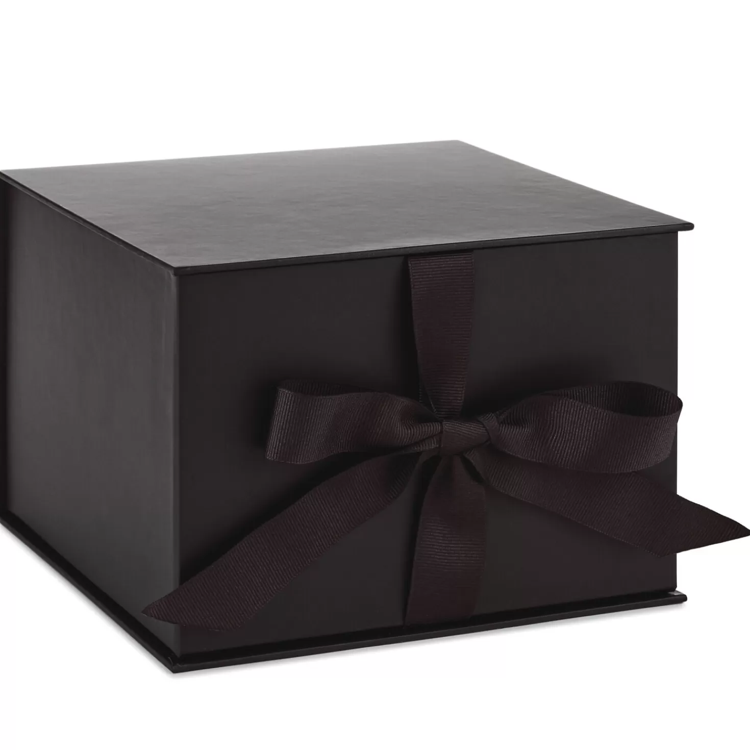 Halloween (10/31)>Hallmark Black 5X7 Large Gift Box With Shredded Paper Filler