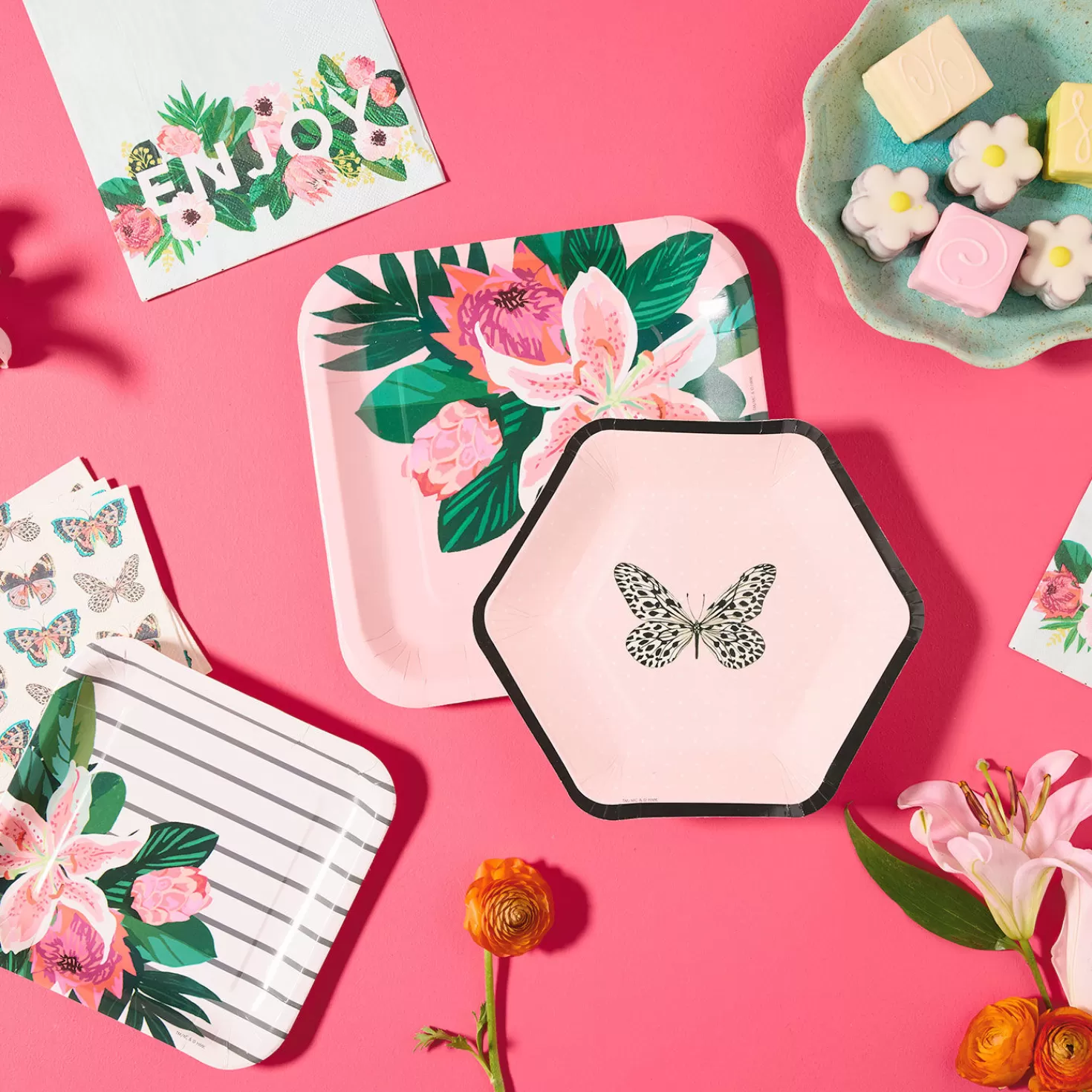 Baby>Hallmark Butterflies And Blooms Party Essentials Set