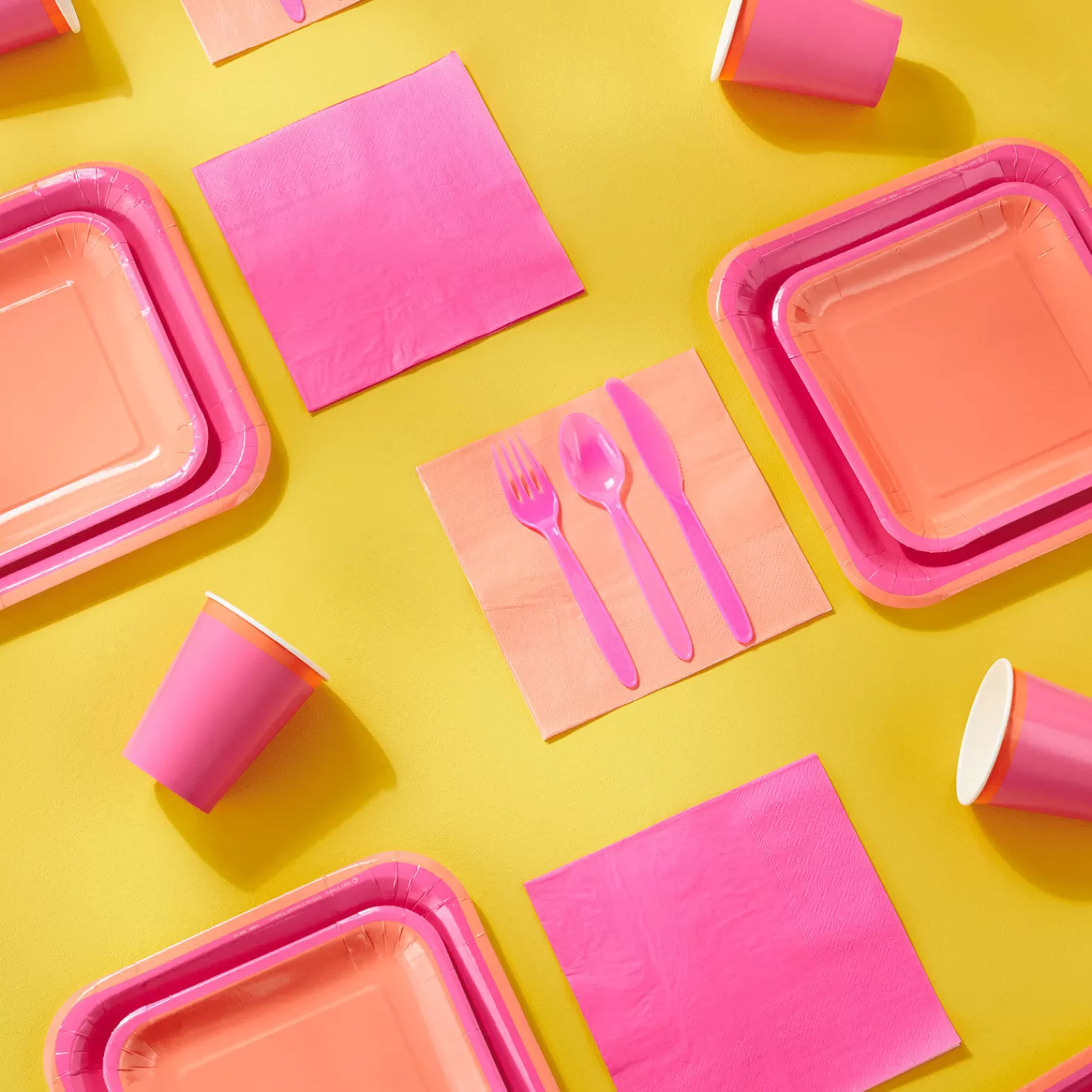 Birthday>Hallmark Color Pop 96-Piece Tableware Basics Party Kit, Pink And Orange