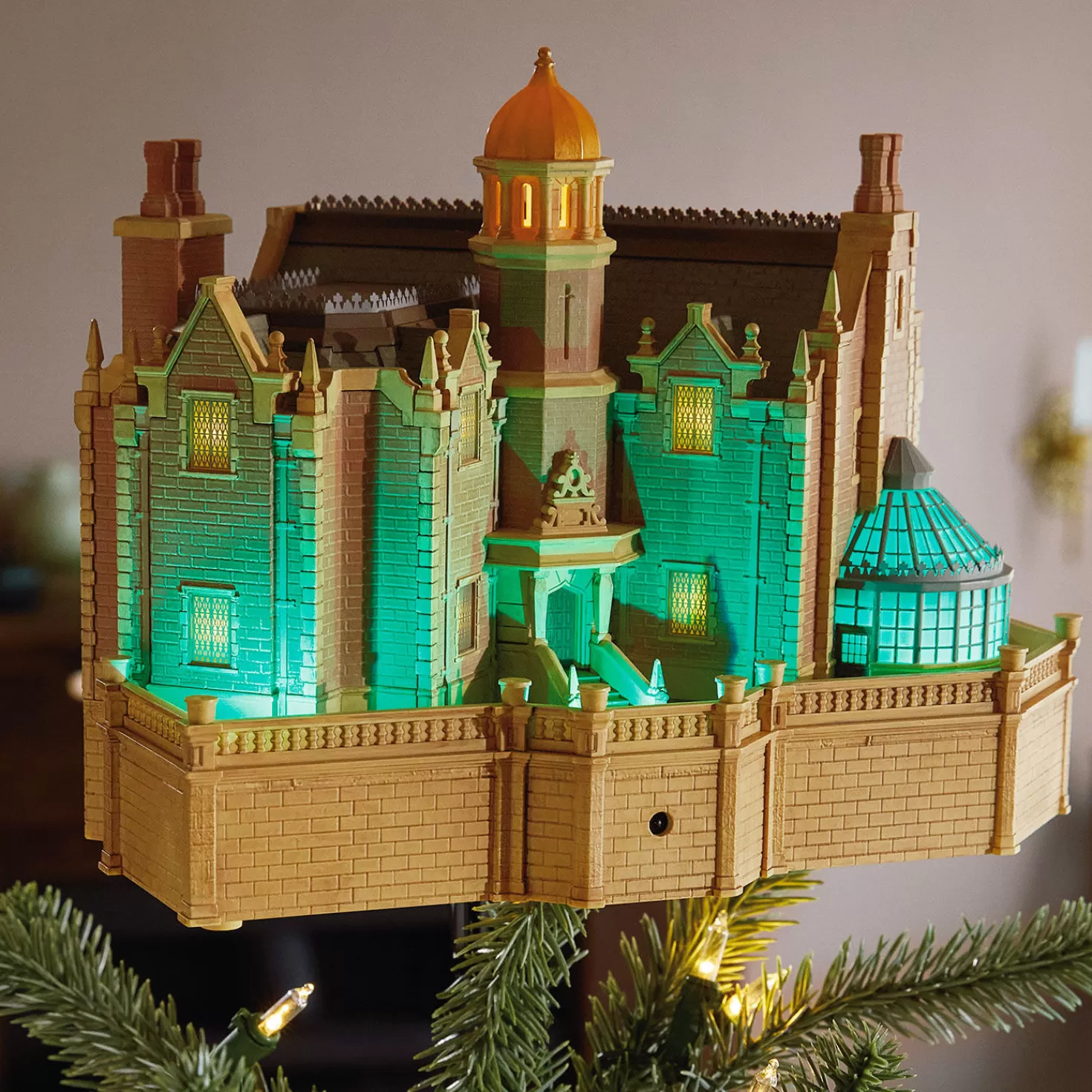 Halloween (10/31)>Hallmark Disney The Haunted Mansion Collection The Haunted Mansion Musical Christmas Tree Topper With Light