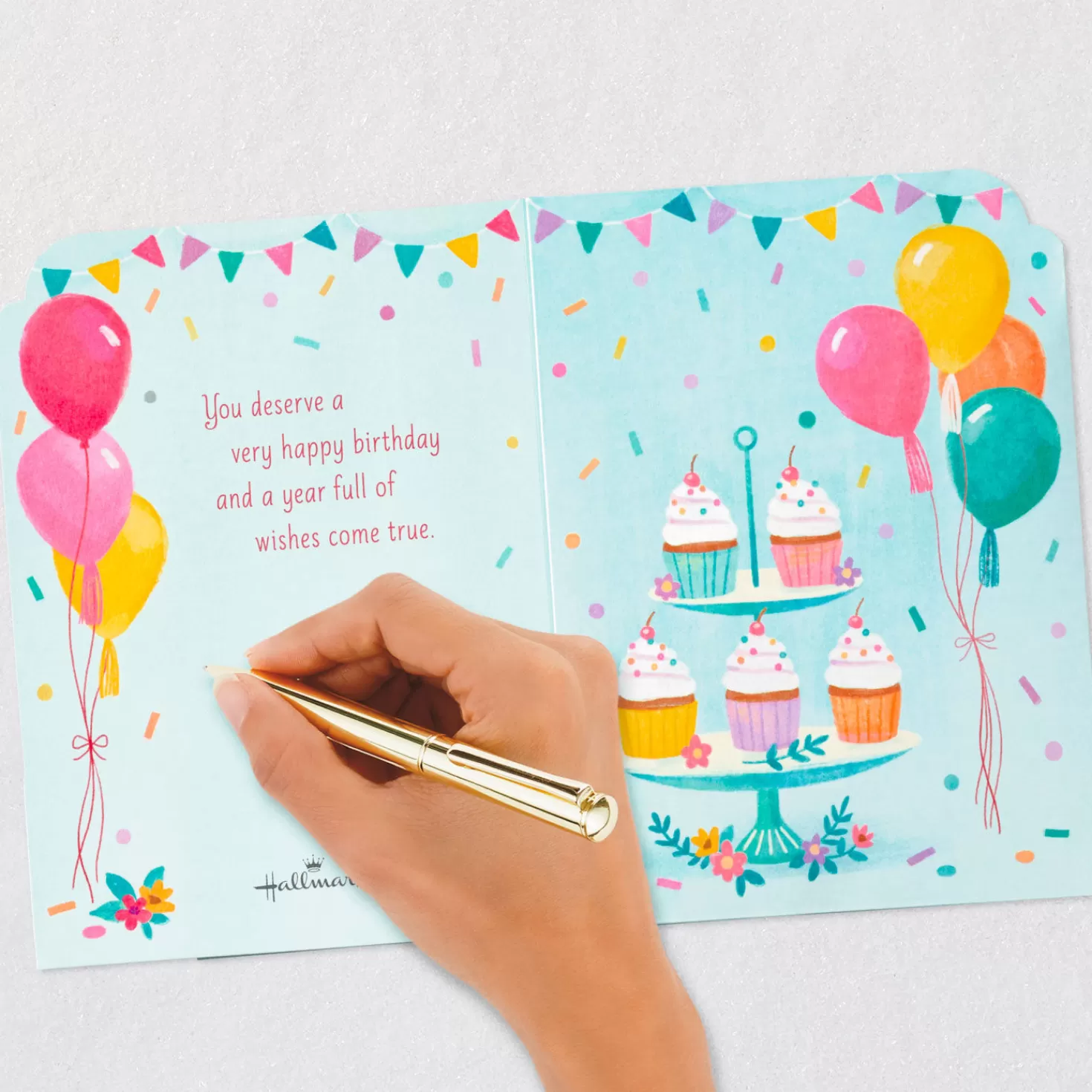 Birthday>Hallmark Make A Wish Musical 3D Pop-Up Birthday Card With Light