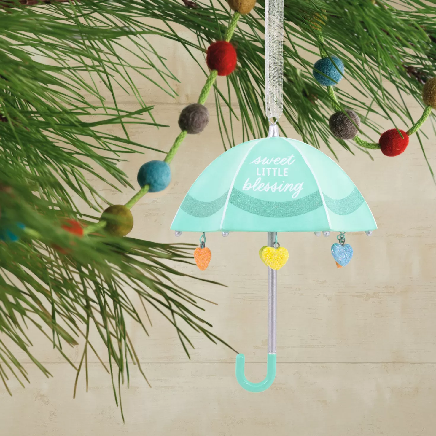 Store Signature Baby Umbrella Porcelain Ornament Baby