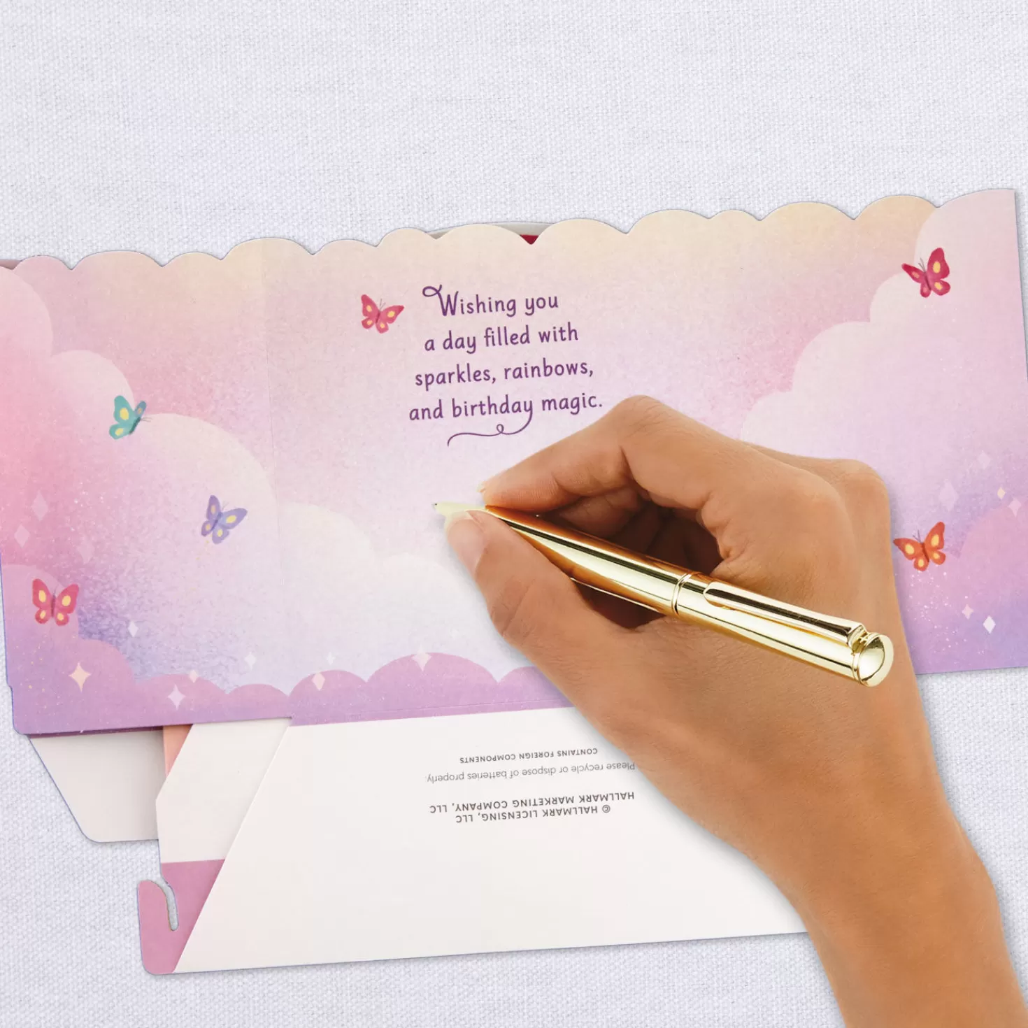 Birthday>Hallmark Unicorn Rainbow Musical 3D Pop-Up Birthday Card With Light