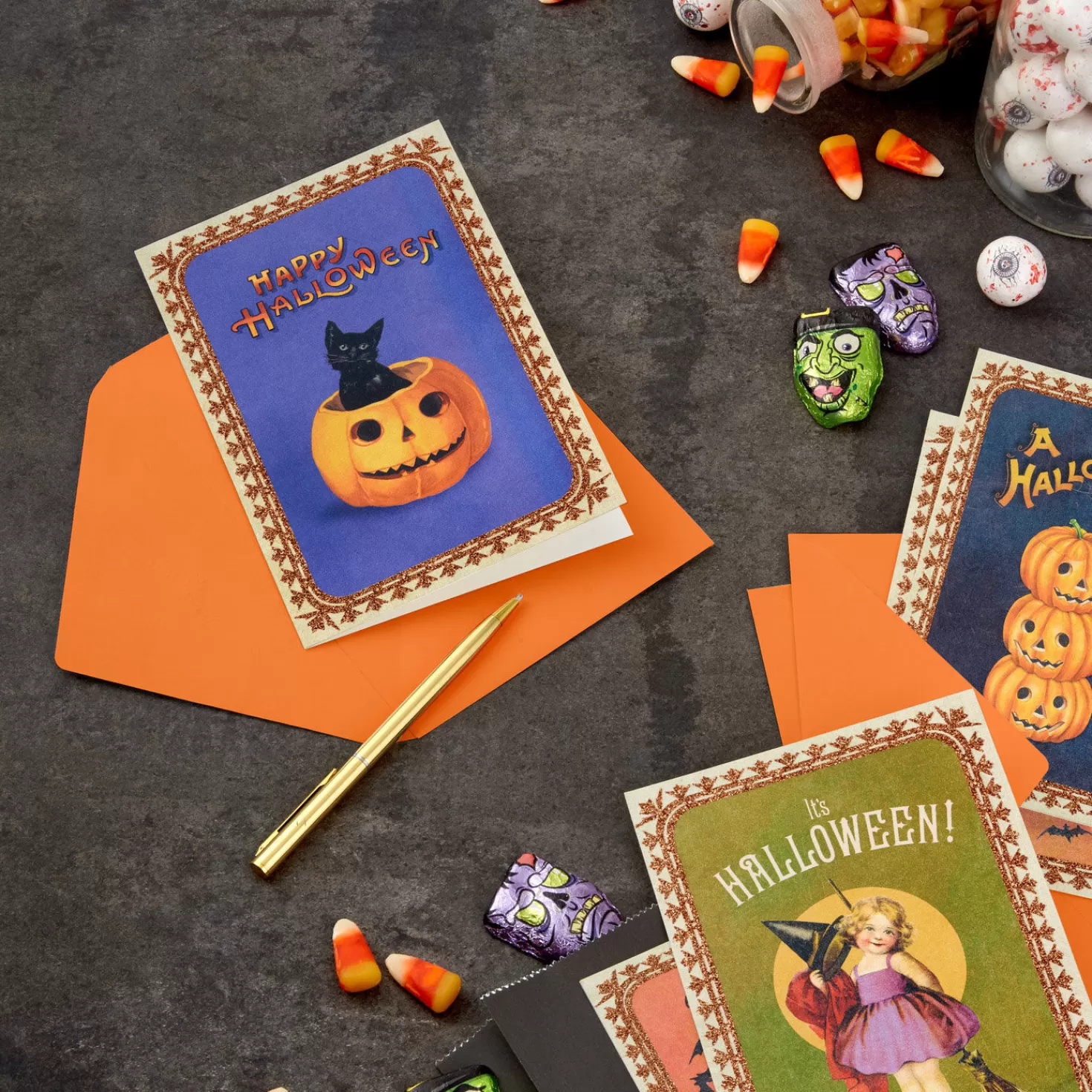 Halloween (10/31)>Hallmark Vintage Halloween Boxed Halloween Cards Assortment, Pack Of 16